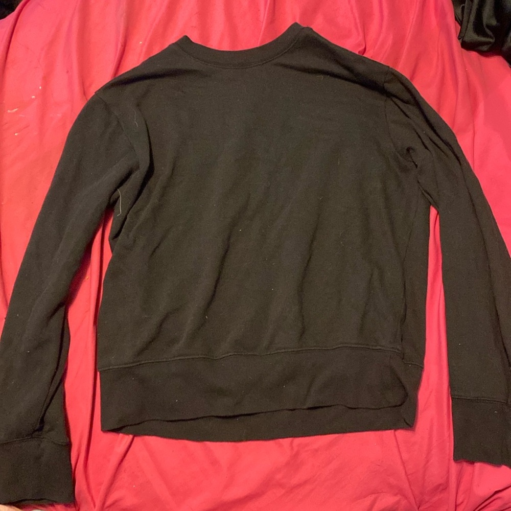 Plain Black sweatshirt